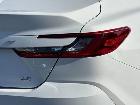 Used 2025 Toyota Camry LE FWD image 23
