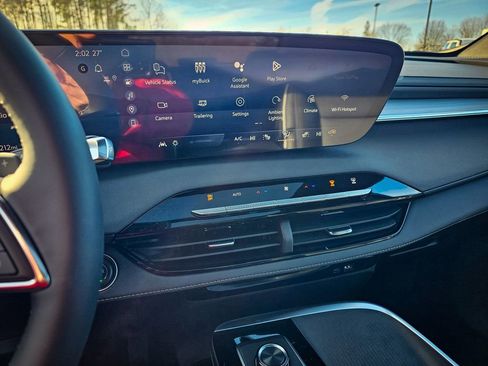 New 2026 Buick Enclave Preferred w/ Power Package image 24