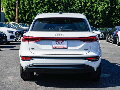 Used 2025 Audi Q6 e-tron Premium Plus w/ Premium Plus image 3