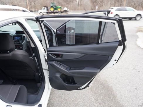 Used 2022 Subaru Impreza 2.0i Premium image 21