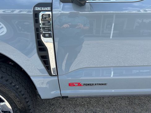 New 2026 Ford F250 King Ranch w/ Chrome Package AWD/4WD image 5