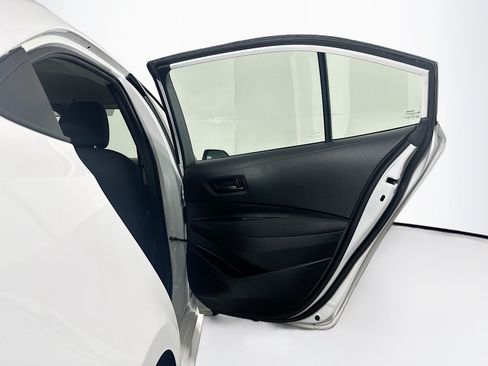 Used 2024 Toyota Corolla LE FWD image 28