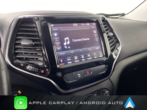 Used 2019 Jeep Cherokee Limited image 5