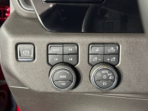 Used 2026 Chevrolet Silverado 1500 RST w/ RST All Star Premium Package AWD/4WD image 14