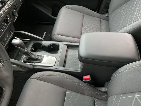 New 2026 Nissan Frontier SV w/ SV Convenience Package RWD image 39