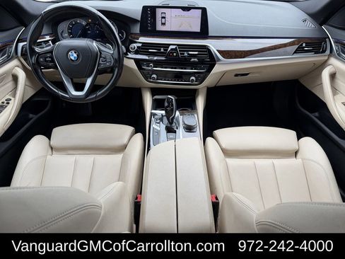 Used 2017 BMW 530i xDrive AWD/4WD image 11
