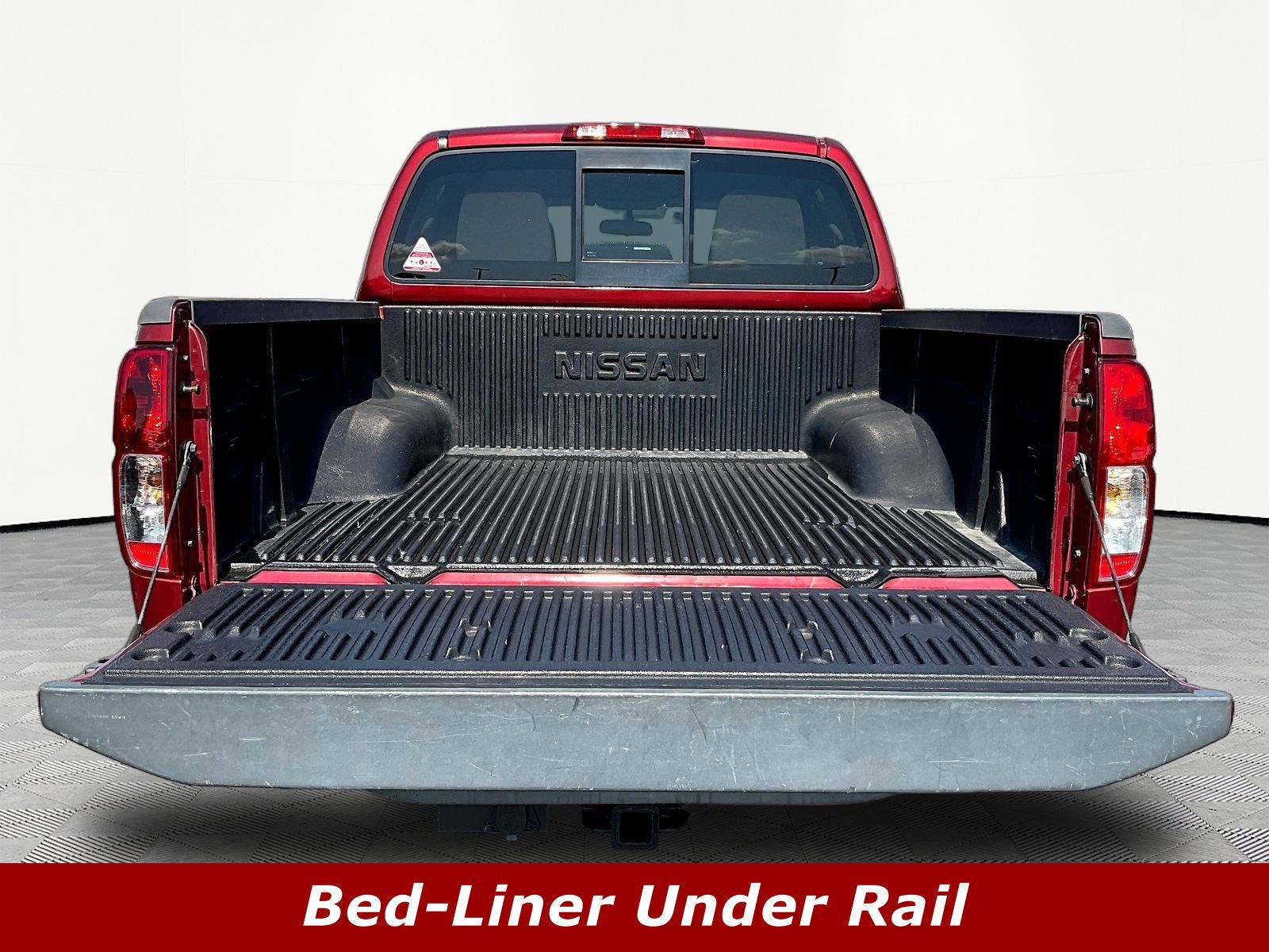 Used 2018 Nissan Frontier SV RWD image 7
