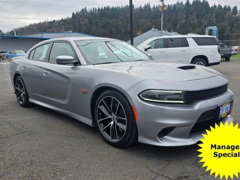 Used 2018 Dodge Charger R/T Scat Pack w/ Driver Confidence Group image 3