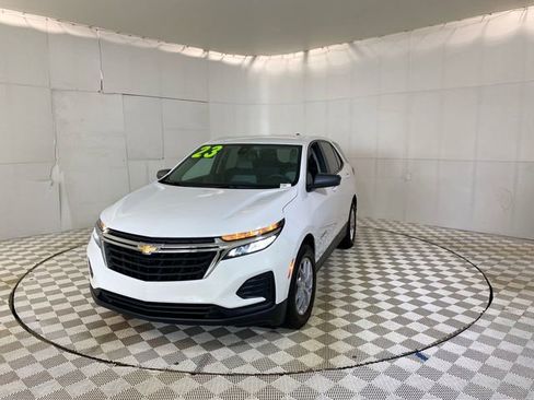 Used 2023 Chevrolet Equinox LS w/ LS Convenience Package FWD image 20