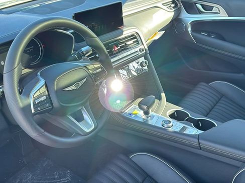 New 2026 Genesis G70 2.5T Prestige image 10
