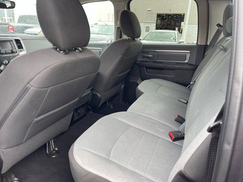 Used 2023 RAM 1500 Classic SLT AWD/4WD image 14