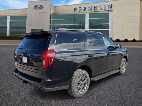 New 2026 Ford Expedition Active RWD image 7