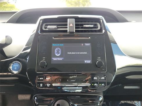 Used 2019 Toyota Prius LE image 19