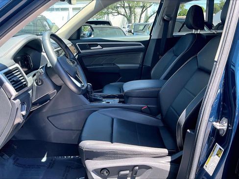 Used 2023 Volkswagen Atlas SE FWD image 9