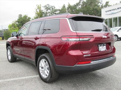Used 2025 Jeep Grand Cherokee L Laredo w/ Luxury Tech Group I image 4
