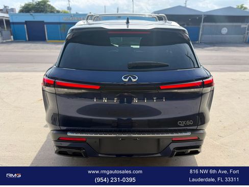 Used 2023 INFINITI QX60 Luxe w/ Cargo Package FWD image 7
