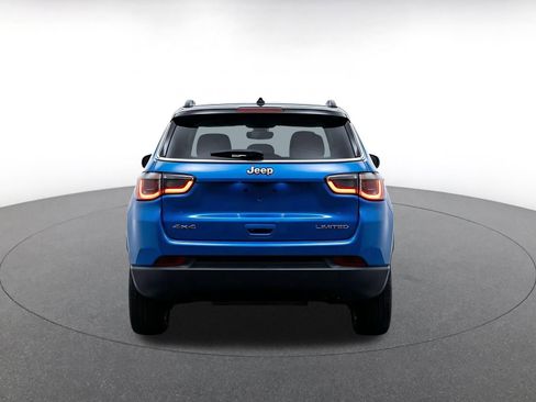 Used 2025 Jeep Compass Limited AWD/4WD image 8