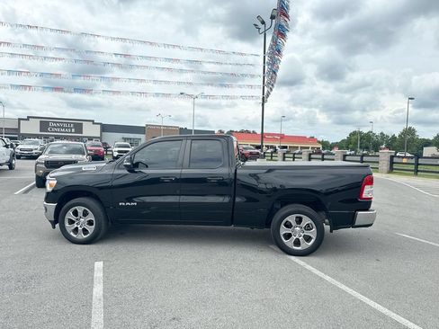 Used 2022 RAM 1500 Big Horn AWD/4WD image 11