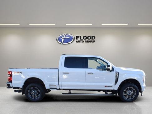 Used 2024 Ford F350 Limited w/ FX4 Off-Road Package image 3