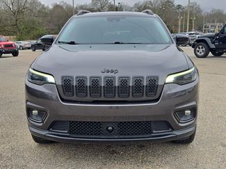 Certified 2023 Jeep Cherokee Altitude Lux w/ Lux Elite Package AWD/4WD video 2