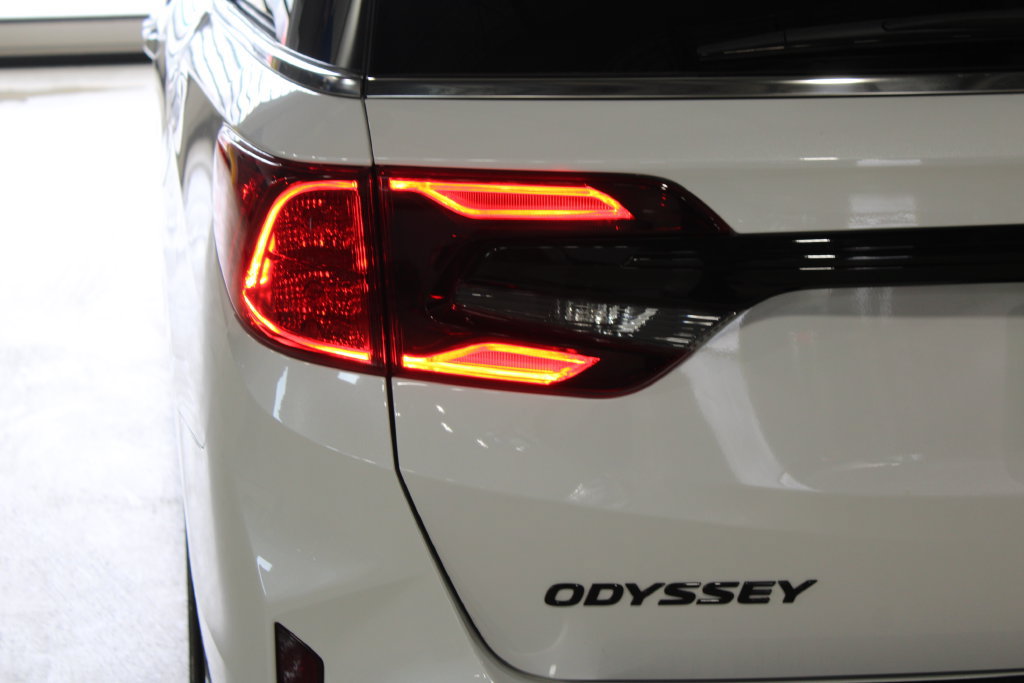 New 2026 Honda Odyssey Sport-L image 10