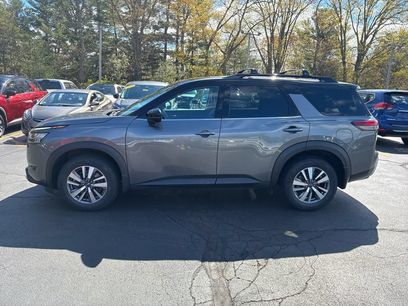 Certified 2023 Nissan Pathfinder SL w/ Black Appearance Package