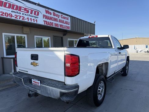 Used 2018 Chevrolet Silverado 2500 W/T w/ WT Convenience Package RWD image 3