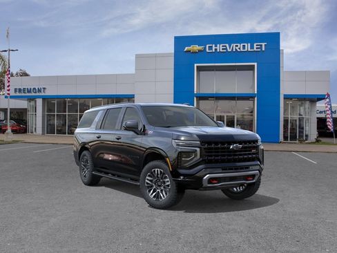 New 2026 Chevrolet Suburban Z71 w/ Z71 Off-Road Package AWD/4WD image 2