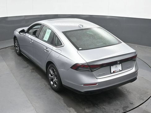 Used 2024 Honda Accord EX-L image 37