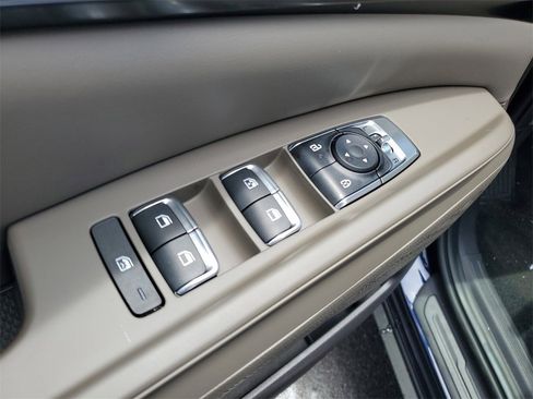 New 2026 Kia Carnival image 9