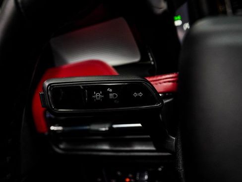 Used 2025 Lincoln Corsair Reserve w/ Equipment Group 202A image 34