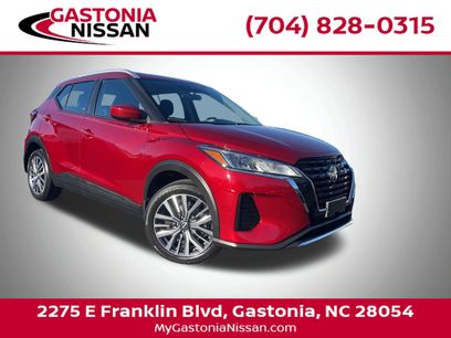 Used 2023 Nissan Kicks SV