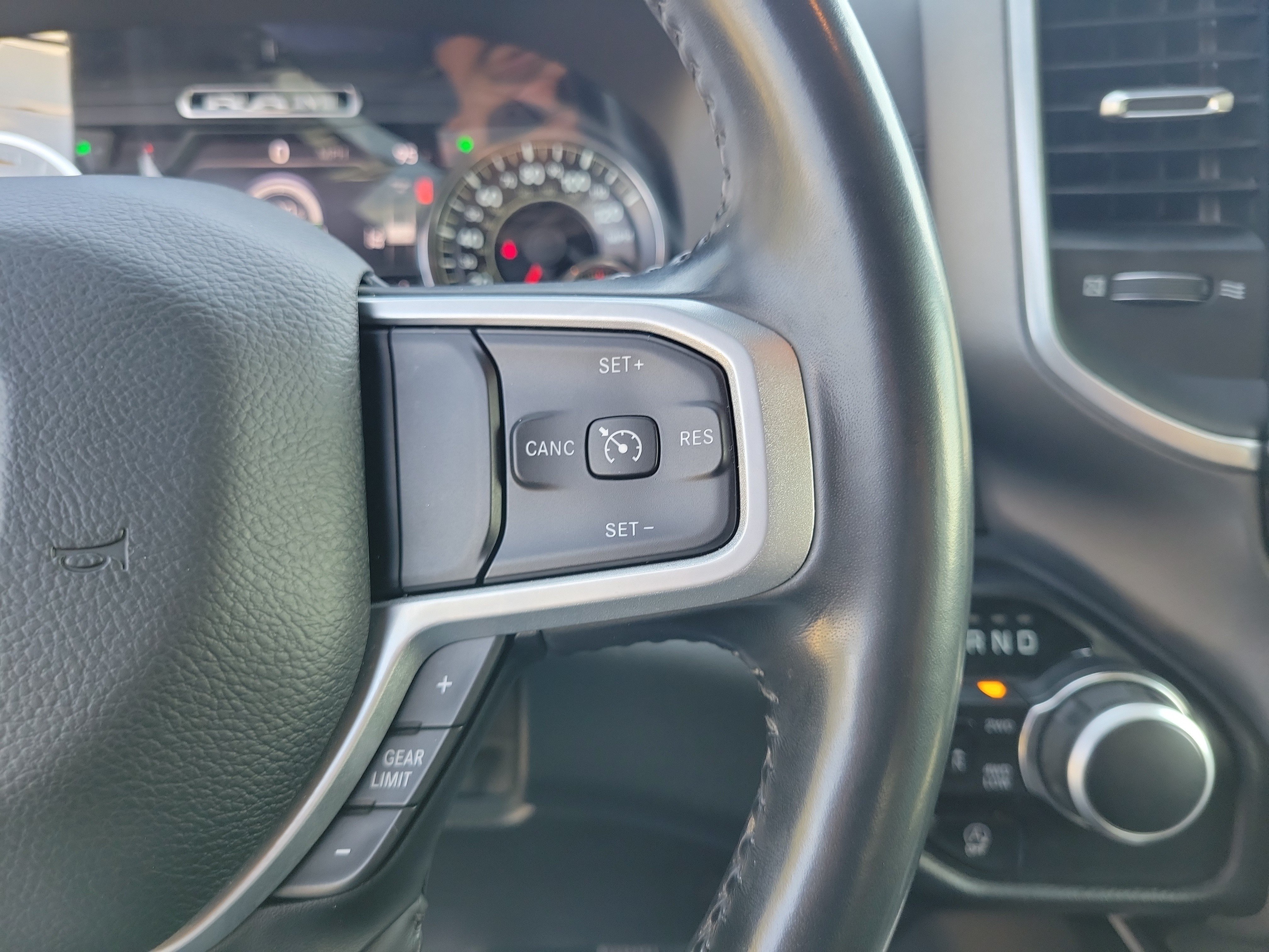 Used 2021 RAM 1500 Big Horn AWD/4WD image 23