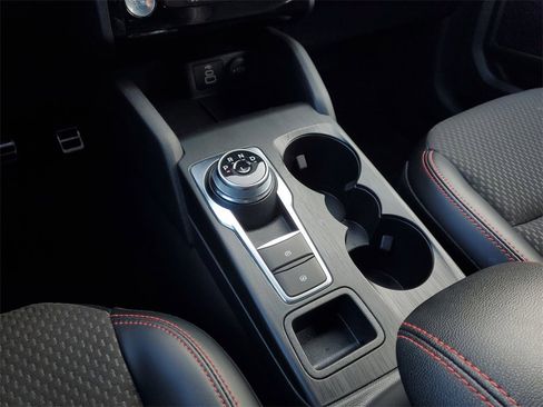 Used 2024 Ford Escape ST-Line w/ Tech Pack #1 image 29