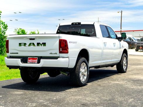 New 2026 RAM 3500 Laramie AWD/4WD image 6