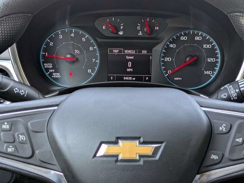 Used 2019 Chevrolet Equinox LS w/ LS Convenience Package FWD image 26