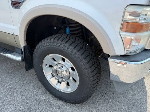 Used 2010 Ford F350 4x4 Crew Cab Super Duty image 28