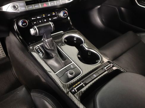 Used 2020 Kia Stinger GT-Line w/ Sun & Sound Package image 9