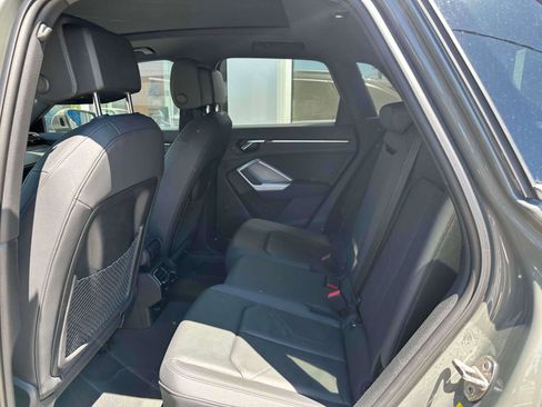 Used 2024 Audi Q3 2.0T Premium image 10