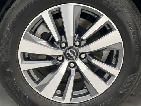 Used 2025 Nissan Pathfinder SL image 72