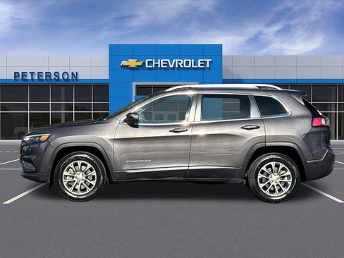 Used 2020 Jeep Cherokee Latitude Plus w/ Cold Weather Group AWD/4WD image 7