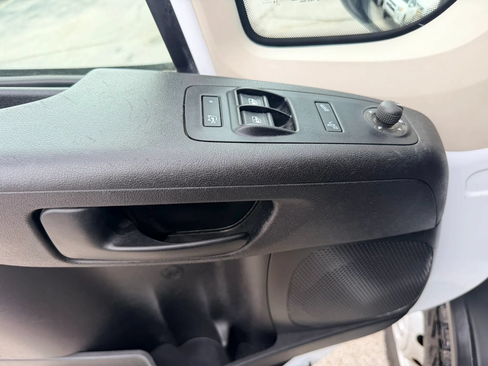 Used 2019 RAM ProMaster 2500 FWD image 6