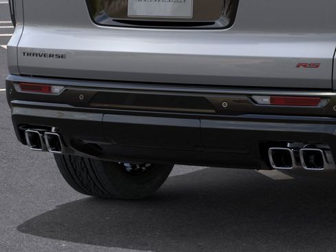 New 2026 Chevrolet Traverse RS w/ LPO, Floor Liner Package FWD image 14