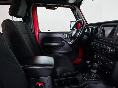 Used 2021 Jeep Wrangler Sport S image 24