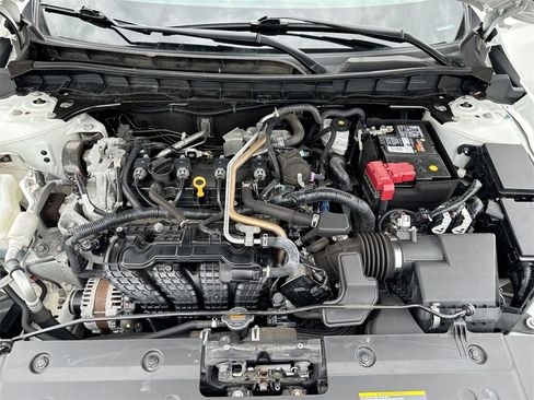 Used 2022 Nissan Altima 2.5 SR image 24