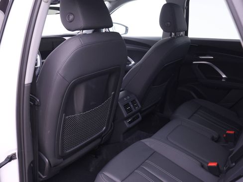 Certified 2025 Audi Q5 Premium AWD/4WD image 14