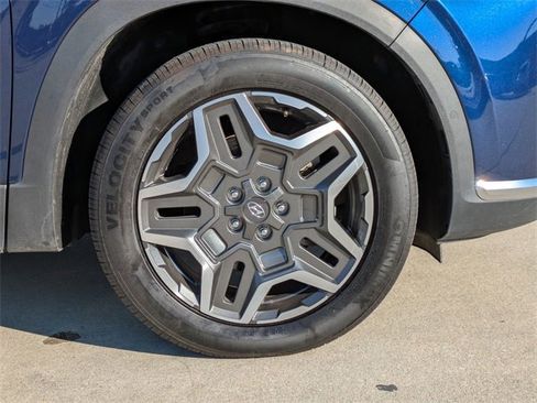 Used 2023 Hyundai Santa Fe Limited image 11