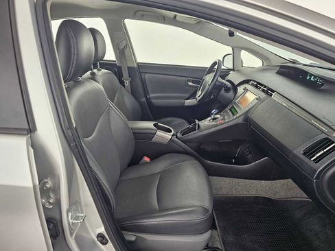 Used 2015 Toyota Prius Prime Advanced FWD image 10