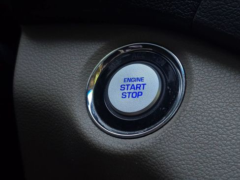 Used 2016 Hyundai Tucson Limited w/ Option Group 03 FWD image 32