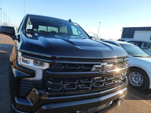 Used 2025 Chevrolet Silverado 1500 RST w/ Convenience Package II image 16